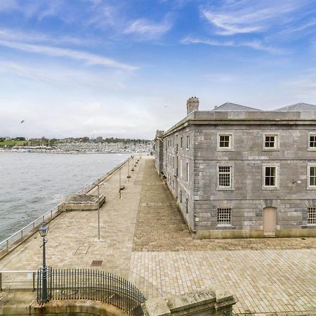 2 Bed- Edgcumbe View By Pureserviced Daire Plymouth Dış mekan fotoğraf