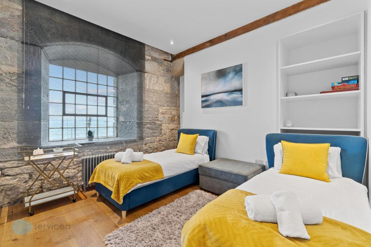 2 Bed- Edgcumbe View By Pureserviced Daire Plymouth Dış mekan fotoğraf