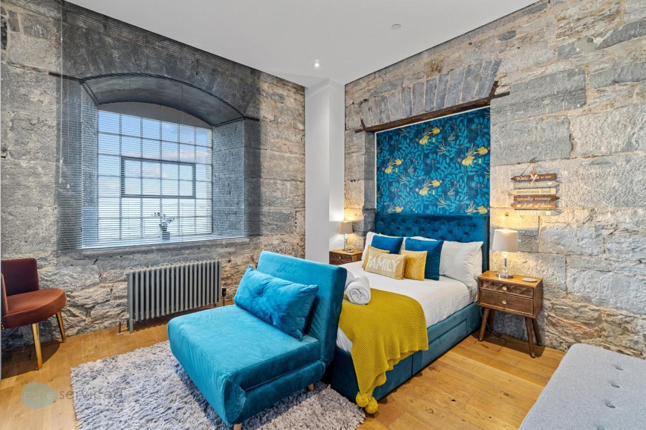 2 Bed- Edgcumbe View By Pureserviced Daire Plymouth Dış mekan fotoğraf